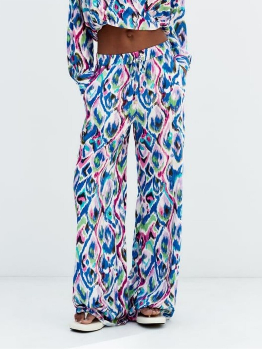 Zara Printed Wide-Leg Light Weight Flowy Pants